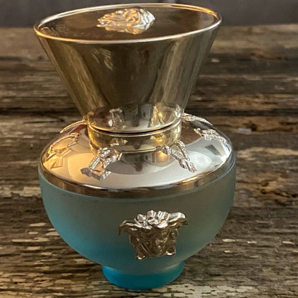 Versace Dylan Turquoise Eau de Toilette 30ml perfume